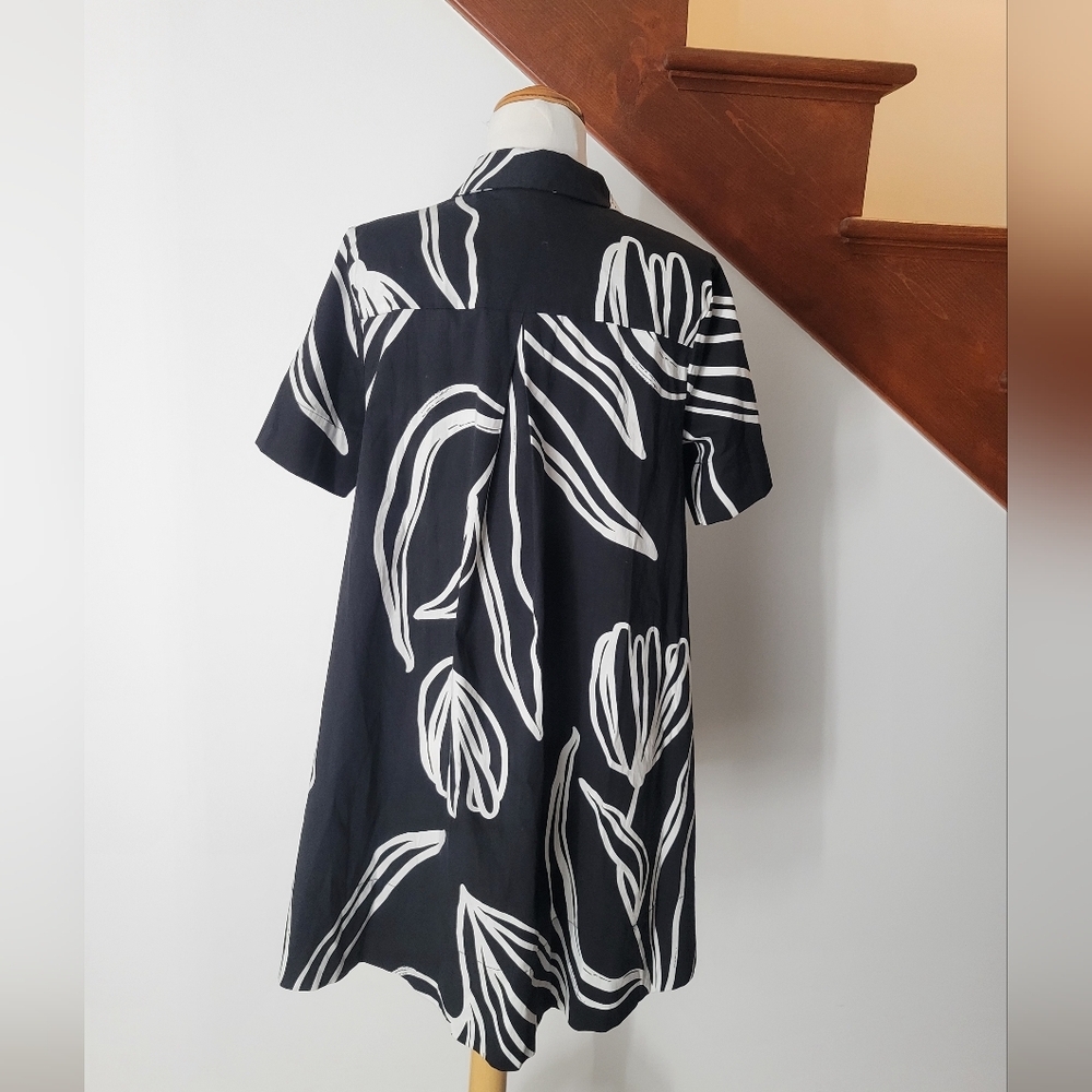 Black White Abstract Floral Print Short Sleeve Collared Button Down Shirt Dress - Picture 2 of 6